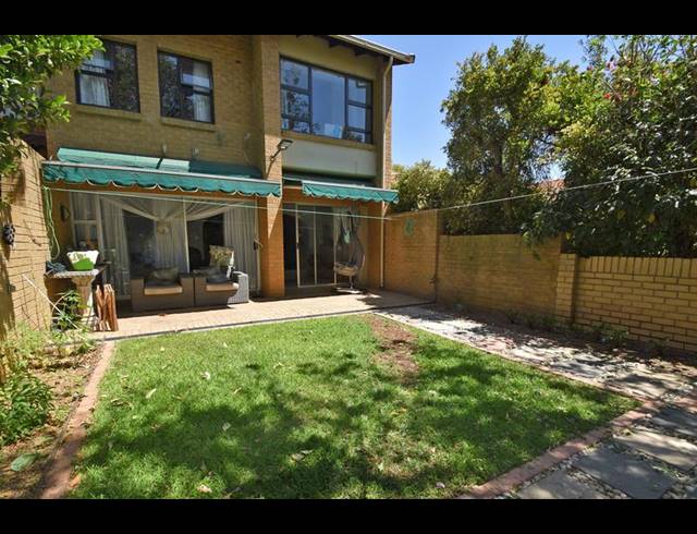 3 BEDROOM TOWNHOUSE FOR SALE IN MORNINGSIDE